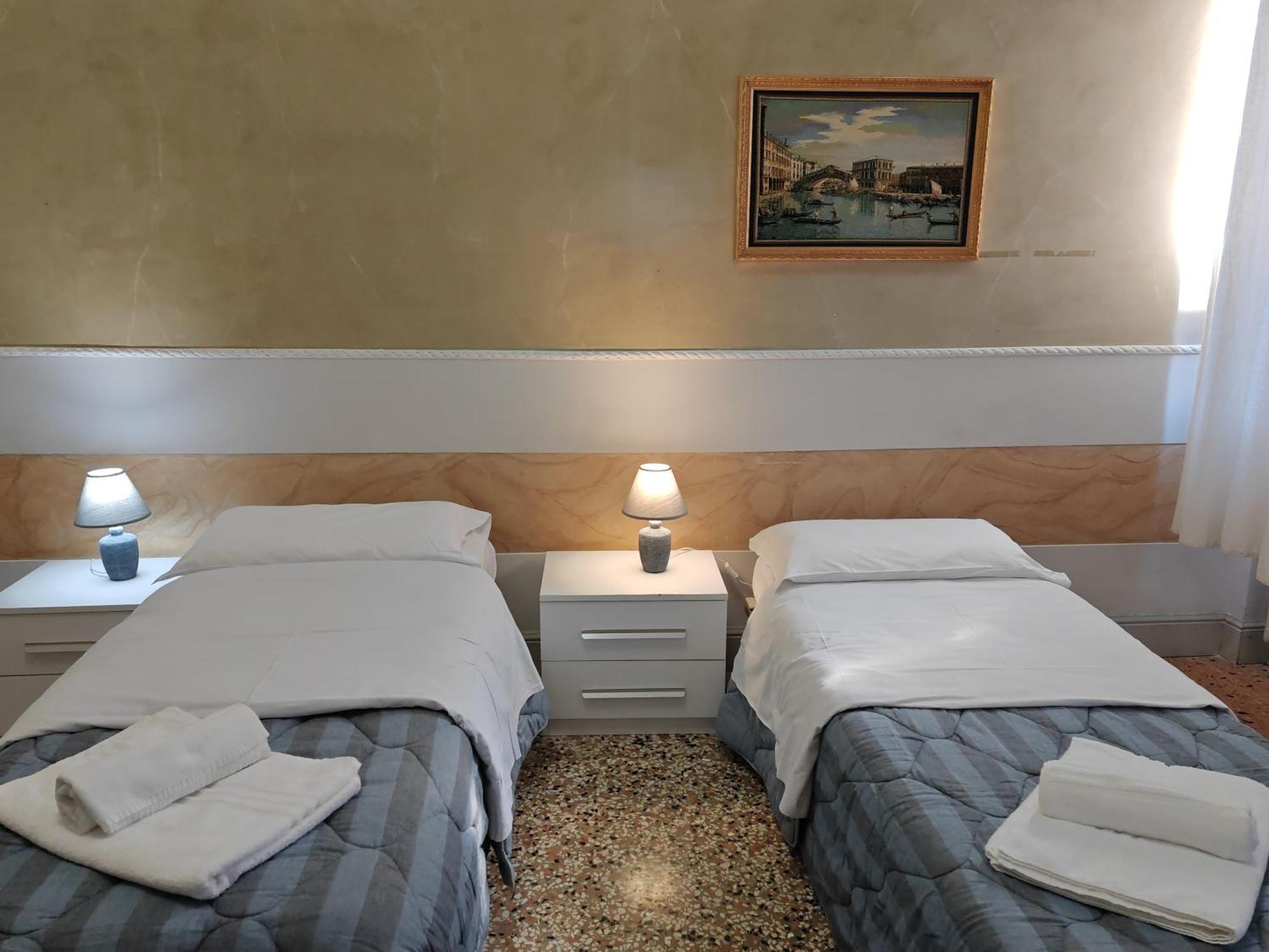 Venice Tourist House Exterior foto